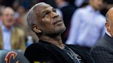 Ex-Knicks star Charles Oakley continuing MSG holdout amid beef with owner James Dolan