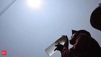 Delhi, Gurgaon, Noida, Ghaziabad Heatwave: IMD issues red alert, says no respite from severe heat till wednesday, May 22