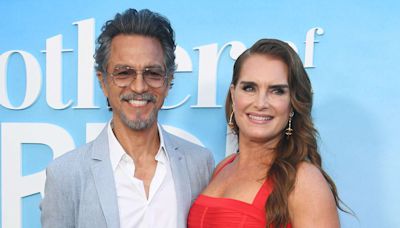 Benjamin Bratt says a monkey chased Brooke Shields while shooting 'Mother of the Bride', ‘You’re so lucky you didn’t get rabies’