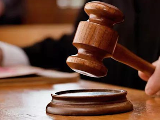 Court acquits Ajmer cleric, 5 others over slogans against Nupur Sharma | India News - Times of India