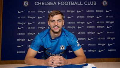 Premier League: Kiernan Dewsbury-Hall Reunites With Enzo Maresca After Signing For Chelsea