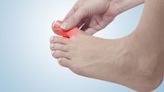 Rheumatologist: Never Ignore Big Toe Pain — It Can Be the First Sign Of Underlying Disease