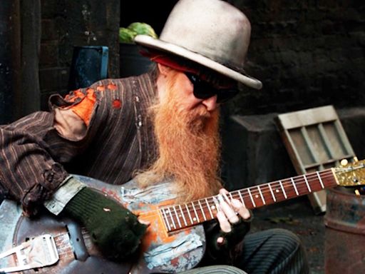 The Hilarious Misbelief About Billy Gibbons' Bones Character - SlashFilm