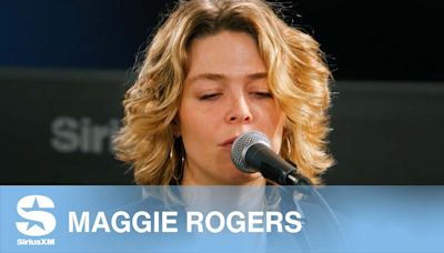 Watch Maggie Rogers Cover Bonnie Raitt’s “I Can’t Make You Love Me” For SiriusXM