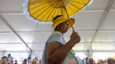 The 2nd weekend of Jazz Fest will be hot. Where to find water, sunscreen, shade and AC.