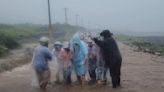 蘭嶼暴雨野溪暴漲！累積雨量57毫米 居民：很多路段淹水