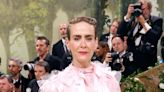 Sarah Paulson Names Actress Who Sent 6 Pages of Notes on Play Performance