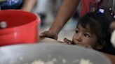 Hambre y falta de agua potable, los asesinos de los niños en un desierto de Colombia