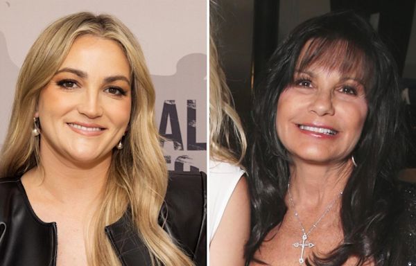 Jamie Lynn Spears Is 'Blessed' to Have Mom Lynne Amid Britney Claims