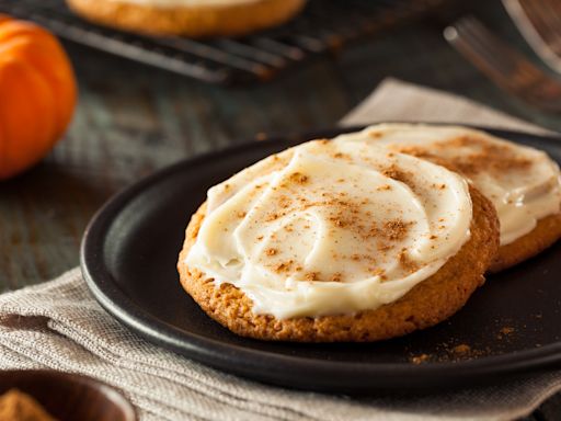 Dolly Parton Releases New Pumpkin Spice Cookie Mix—Make The Recipe