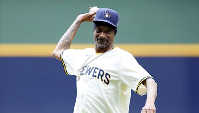 See Snoop Dogg Throw First Pitch, Give Play-by-Play at Brewers Game