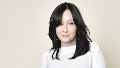 Shannen Doherty, 'Beverly Hills, 90210' and 'Charmed' star, dead at 53