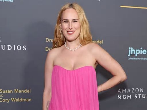 Rumer Willis praises mom Demi Moore's 'bangin' body after actress, 61, flaunts it in leopard-print bikini during family getaway: 'If my genetics are half that good, I'm solid'