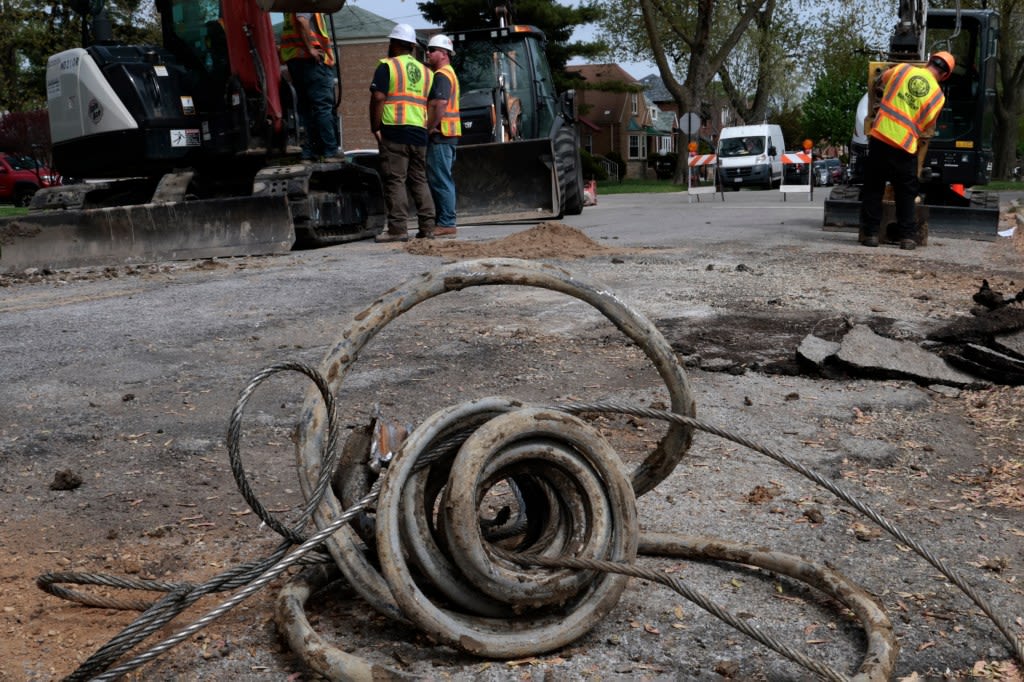 Chicago needs to accelerate lead-pipe replacement plan, increase outreach, experts say
