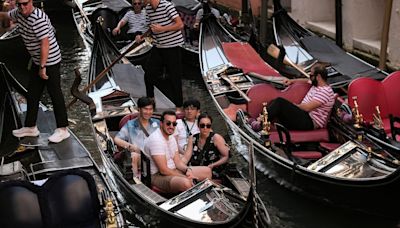 Venice vows to extend controversial tourist tax after raking in £1.7m