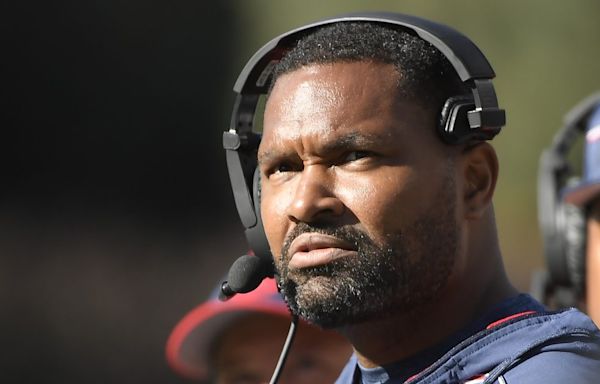 Jerod Mayo taking advice from Hall of Fame coach