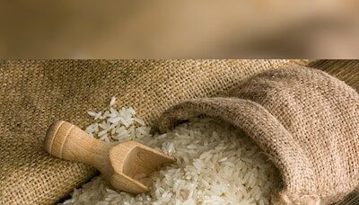 Bengal exporters get relief as Centre lifts ban on non-basmati white rice