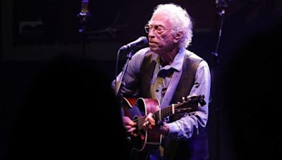 El tributo avilesino a Bob Dylan agotó las entradas disponibles