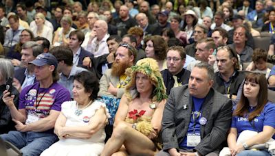 Boos and anti-Trump chants at Libertarian convention where former president is set to speak