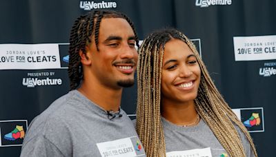 Jordan Love says proposing to Ronika Stone was more stressful than playing at Lambeau Field in NBC interview before Packers' game vs Eagles