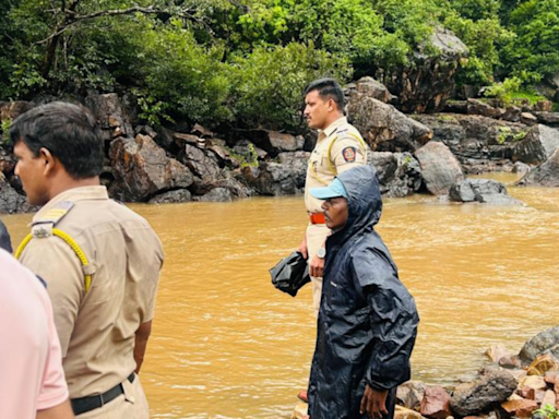 Two youth from Nipani drowned in Dudhganga river basin at Kalammawadi dam in Kolhapur district | Kolhapur News - Times of India