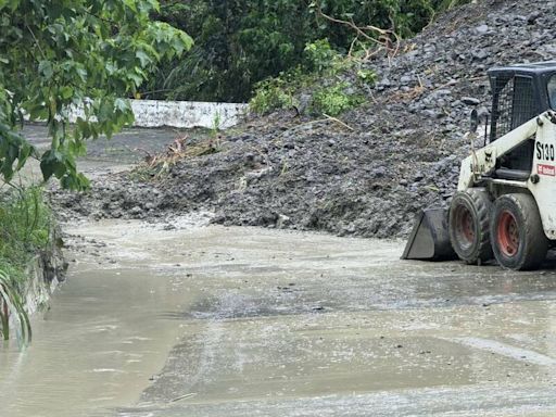 米凱重創 台南8萬多戶停電 台電急「點亮燈火」