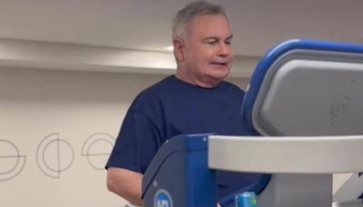 Eamonn Holmes uses anti-gravity treadmill to aid his mobility