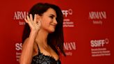 Penélope Cruz deslumbra a su llegada a San Sebastián