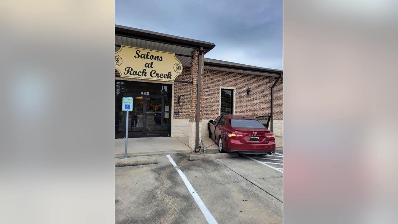 Elderly woman crashes into Salons at Rock Creek after losing control of car