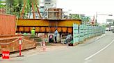 Traffic Woes at Enchakkal Junction Due to Flyover Construction | Thiruvananthapuram News - Times of India