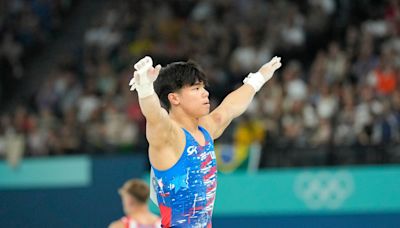 U.S. men's gymnastics second after qualifying round