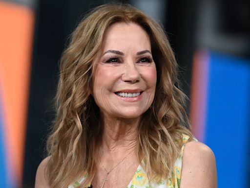 Kathie Lee Gifford fractures pelvis after falling during hip replacement recovery: 'It's my own fault'