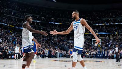 Edwards scores 43 points, Reid erupts in 4th to help Timberwolves beat Nuggets 106-99 in Game 1