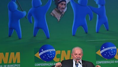 Lula pide a los alcaldes que conserven la "armonía" frente a las elecciones municipales
