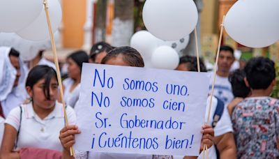 Indígenas desplazados por violencia marchan en estado mexicano de Chiapas para exigir paz