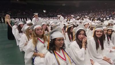 Día de graduaciones en Miami-Dade