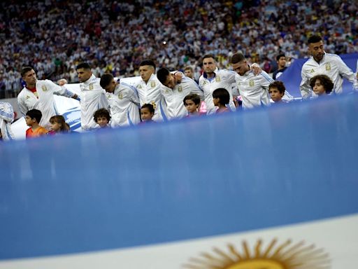 El BOLETÍN de la Selección argentina ante Ecuador: Dibu Martínez, HÉROE de un equipo que estuvo lejos de su mejor versión