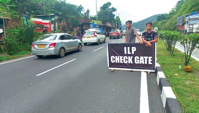 KSU members erect ILP check gate in Ri-Bhoi - The Shillong Times