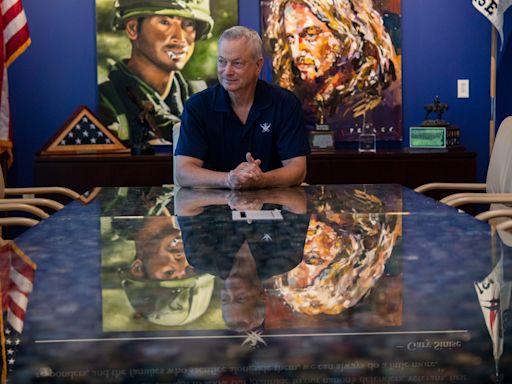 Gary Sinise on Lt. Dan, helping wounded veterans and moving to Tennessee