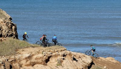 Vacaciones de invierno: el refugio bucólico entre el bosque y el mar que revive también en invierno