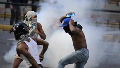 Maduro toma las riendas más fuerte y dirige su régimen hacia una dictadura tan extrema como la de Ortega