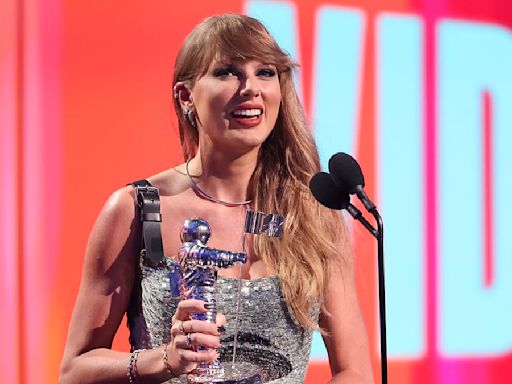 Travis Kelce responds to Taylor Swift's VMAs speech