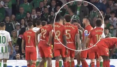 Sergio Ramos intentó ayudar a Nyland para detener el penalti de Isco Alarcón