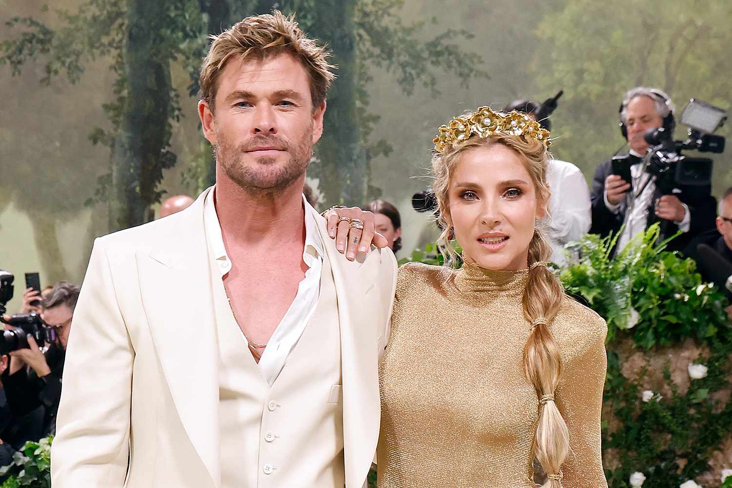 Chris Hemsworth Broke One Very Big Rule at the Met Gala