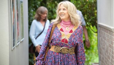 Neighbours' Melanie Pearson to take a break from Erinsborough