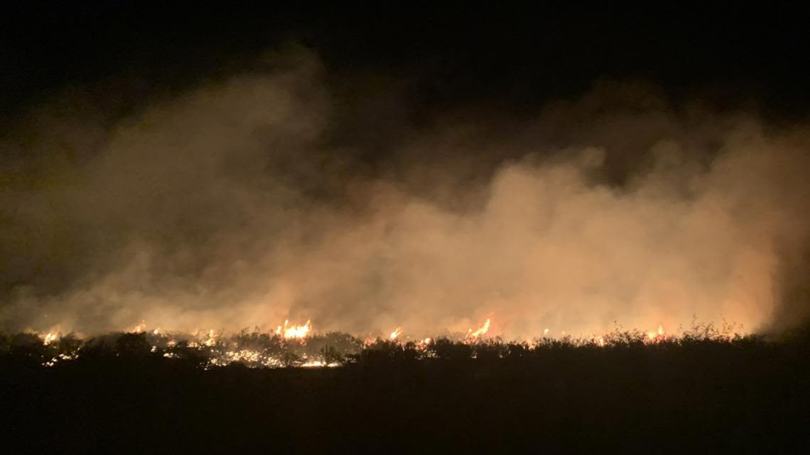 Greene Fire burns at least 30 acres southwest of Casa Grande