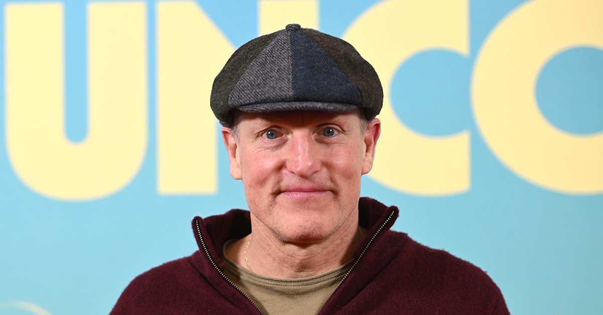 Woody Harrelson Has an Interesting Reason for Not Owning a Cell Phone