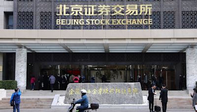 Morning Bid: Roaring Chinese stocks set for best week in a decade