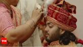 Anant Ambani-Radhika Merchant wedding updates: Groom wears red safa for his baarat - Times of India