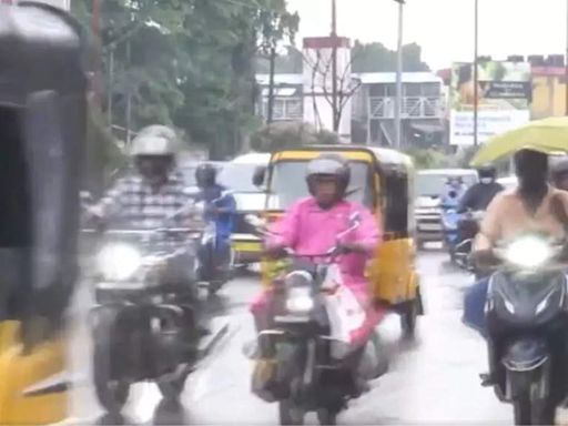 IMD issues yellow alert for Tamil Nadu, heavy rain forecast till October 13 - Times of India